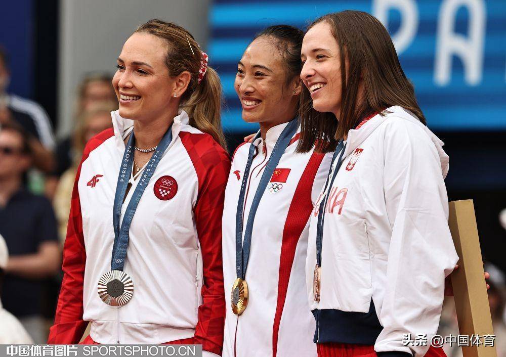 紧密相连 紧密相连