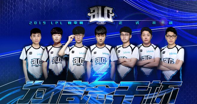 续在足球界 续在足球界